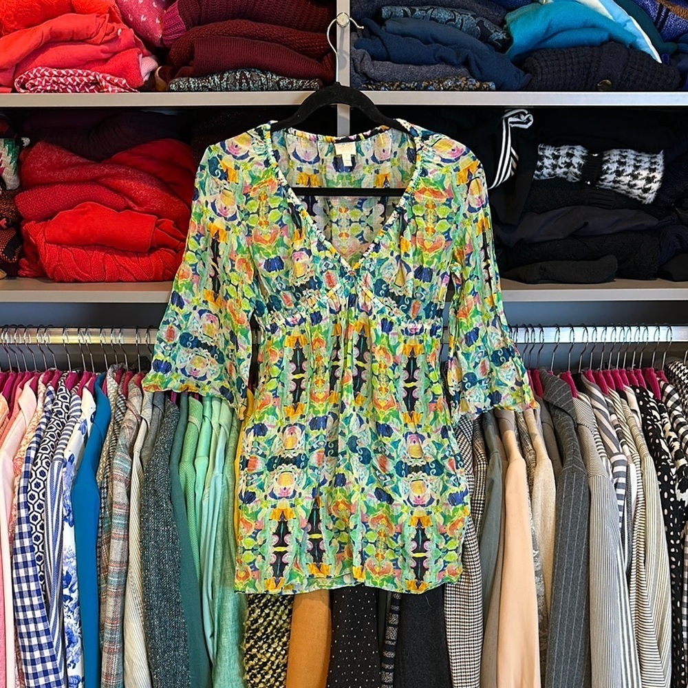 Molly multicolored print v neck 3/4 sleeve bathing suit cover up size S